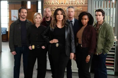 Mariska Hargitay Leads Law And Order SVU to October 8 Premiere
