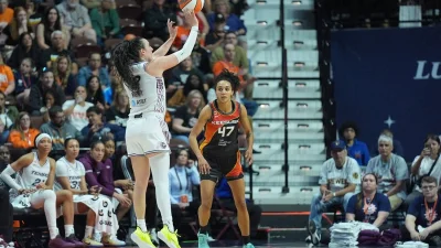 Kelsey Plum sidelined 4 weeks as Toronto Tempo opens home run