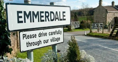 Chris Coghill as Kev Townsend reveals Lewis's father in Emmerdale