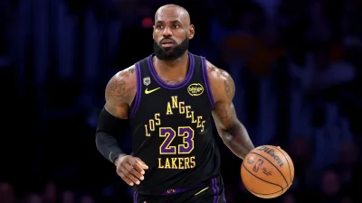 LeBron James Weighs Free Agency as Los Angeles Lakers Plan Ahead