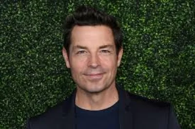 Brennan Elliott Returns to Hallmark with A Castle of Our Own