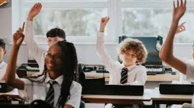 Baroness Estelle Morris warns English White Working-class Education is failing