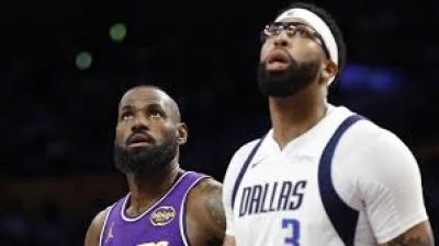 Warriors Eye LeBron James and Anthony Davis Reunion in Bay Area — Warriors Lebron James Trade Rumors