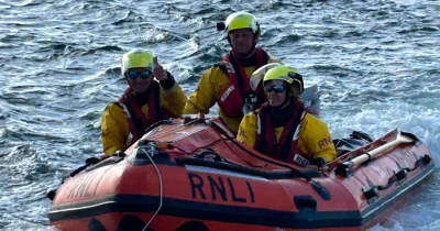 Wells RNLI rescues two in Rnli Diver Rescue off Wells-next-the-Sea
