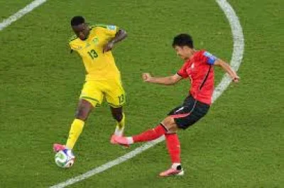 Yaya Sithole anchors South Africa’s 1-0 win over South Korea