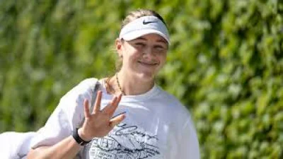 Amanda Anisimova returns to Wimbledon after 6-0 6-0 final