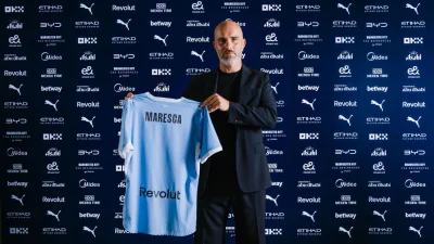Nathan Aké: Enzo Maresca joins Manchester City on three-year deal