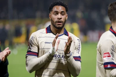 Quinten Timber: Dylan Timber signs one-season MVV Maastricht deal