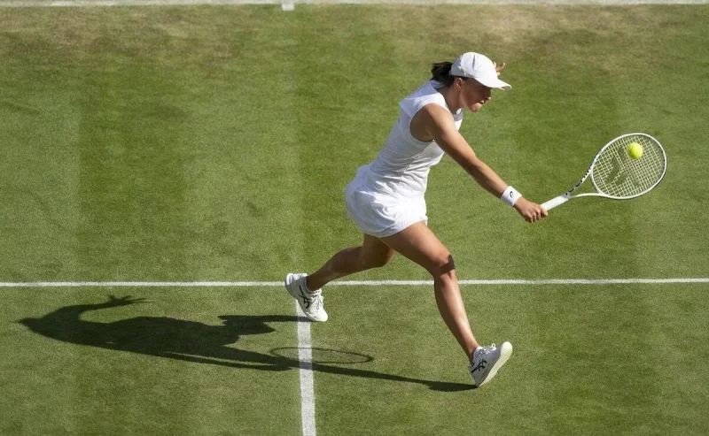 Iga Swiatek Opens Wimbledon Defense Against Taylor Townsend on Day 2