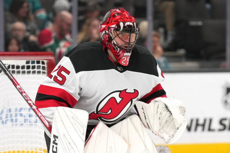 Evan Rodrigues to New Jersey as Panthers near Markstrom deal