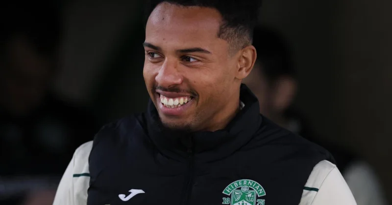 Boruc and Wollacott Join 39-Strong Hibs-Free-Agent Camp