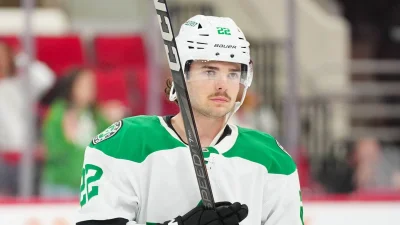 Mavrik Bourque Fits 41-Point Cap Crunch in Dallas