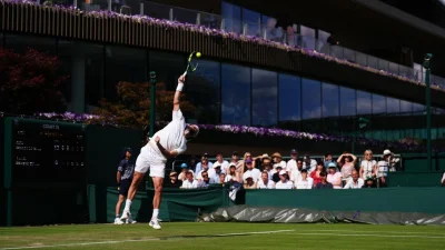 Stefanos Tsitsipas Tops Hugo Gaston, Reaches Wimbledon Round Two