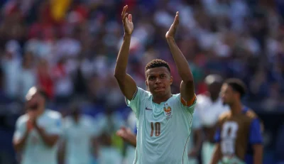 Kylian Mbappé Reaches 12 World Cup Goals for Who Mbappé Plays For