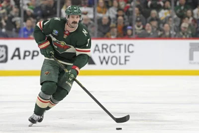 Blake Coleman traded to Minnesota Wild with 50% salary retained