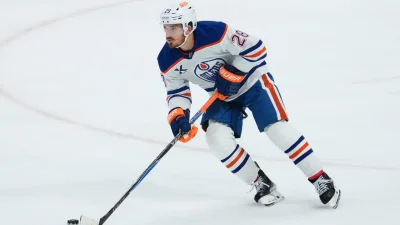 Jack Roslovic may land 3-year deal after two one-year contracts