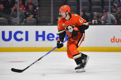 Jacob Trouba Could Cost Less as Bruins Weigh Trade Fit