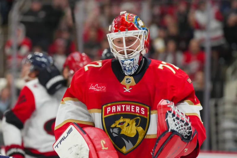 Sergei Bobrovsky near 3-year, $7 million Maple Leafs deal