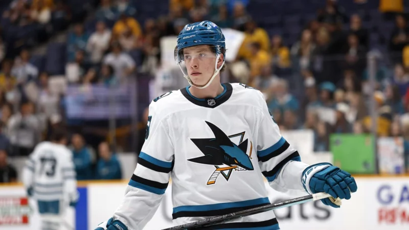 San Jose Sharks qualify Shakir Mukhamadullin on Monday