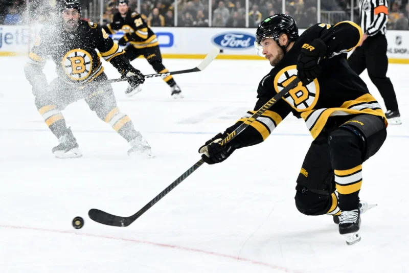 Red Wings Near Two-Year Deal With Viktor Arvidsson