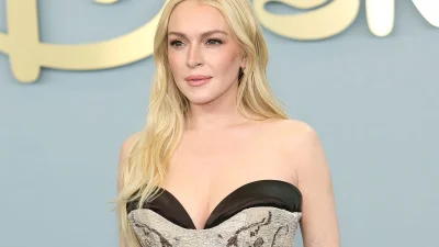 Lindsay Lohan turns 40 with a 1998-2009 photo retrospective