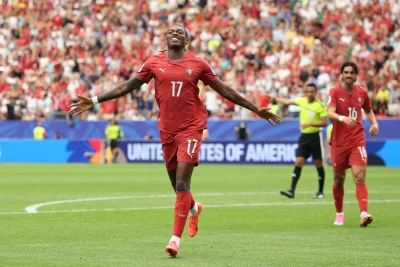 Arsenal Rejects Late-May Rafa Leão Approach as Milan Waits