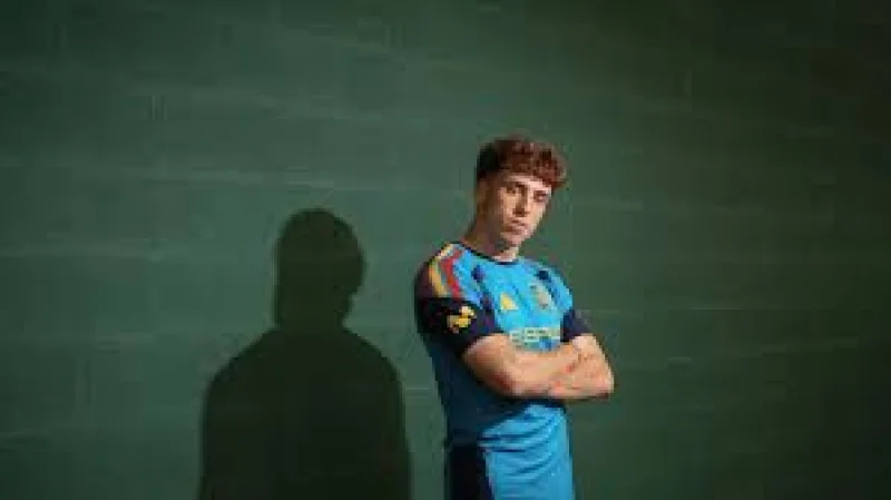 Víctor Muñoz avanza y ve cerca el regreso con España