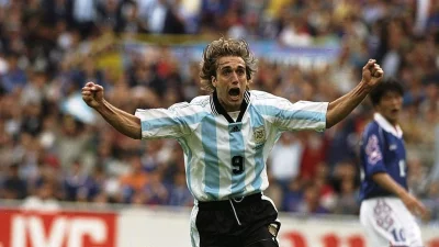 Batistuta says two titanium ankles shape his life in Reconquista