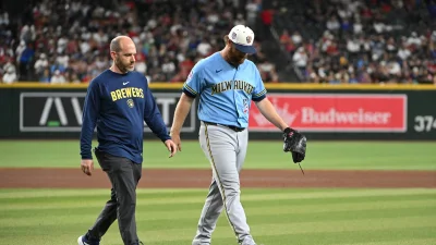 Brandon Woodruff Exits Early as Arizona Diamondbacks Jump Milwaukee Brewers