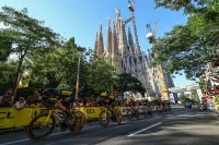 Jonas Vingegaard Wins Barcelona TTT to Take 2026 Yellow — Channel 5 Tour De France