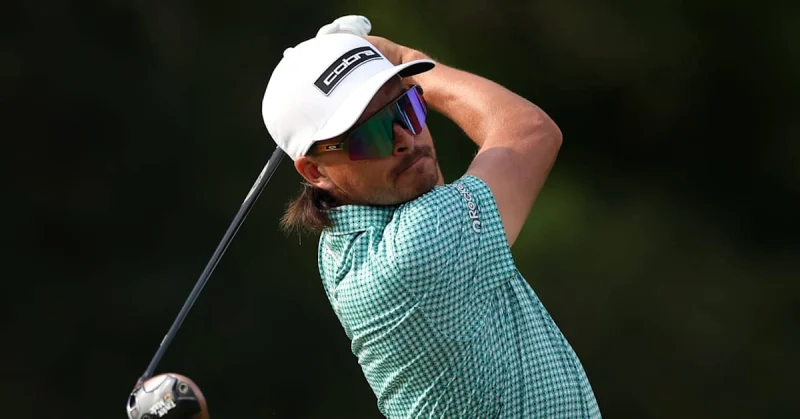 Rickie Fowler shoots 63 to move to 11-under 202 at John Deere Classic