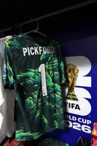 Jordan Pickford Debuts Green England Goalkeeper Kit Against DR Congo