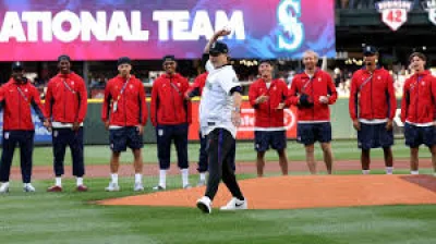 Mauricio Pochettino Throws First Pitch in Seattle — Is The Us Still In The World Cup
