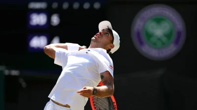 Cobolli Leads de Minaur in Wimbledon Singles Matches 7-5, 2-1