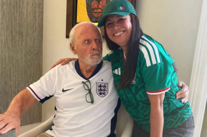 Anthony Hopkins divides fans with England shirt at World Cup