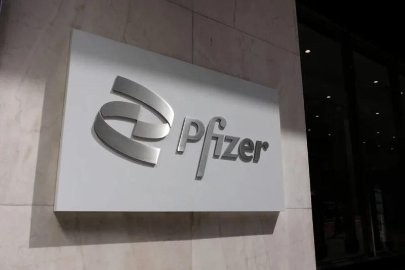 Pfizer Falls 2.47% to $23.72 as Markets Rise