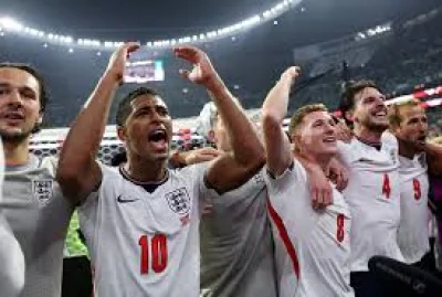 England beat Mexico 3-2 despite Jarell Quansah red card — World Cup Results