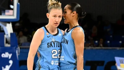 Skylar Diggins moved to the bench as Chicago Sky tension grows