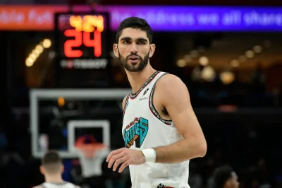 Santi Aldama traded for three draft picks in Mavs Trade