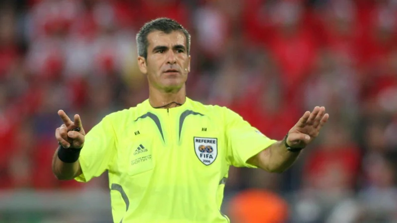 Elizondo says he did not see Zidane's headbutt in the 2006 World Cup final