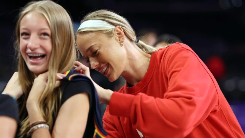 Sophie Cunningham Questionable With Back Spasms During Warmups — Indiana Fever Vs Los Angeles Sparks Match Player Stats