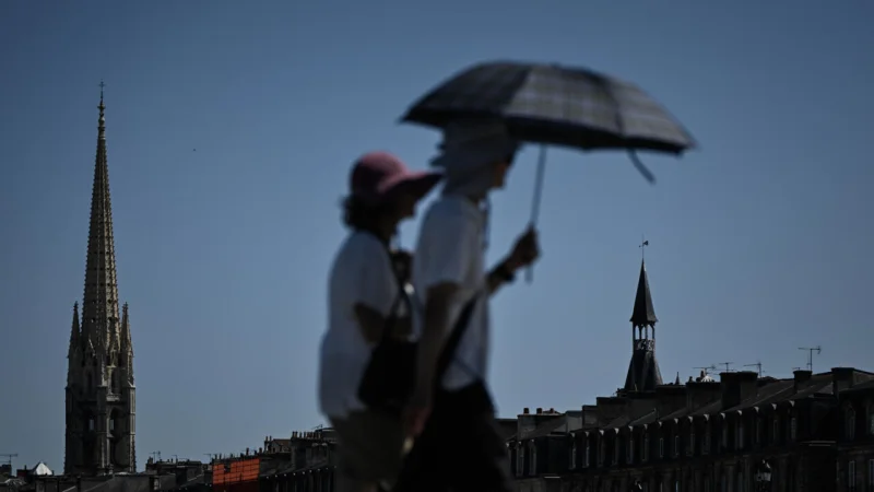 Météo-France alerte 67 départements, Weather Tomorrow jusqu’à 42 °C