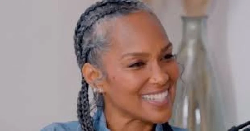 Mara Brock Akil Wants $50 Million for Girlfriends Film