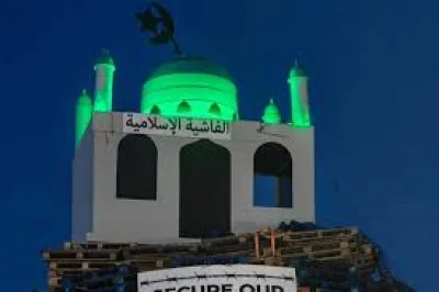 PSNI patrols draw complaints in Moygashel before Friday bonfire