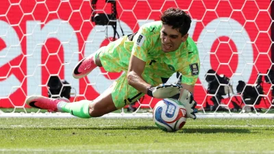 Barcola In France: Bounou saves Mbappé penalty in World Cup quarterfinal as Morocco hold firm