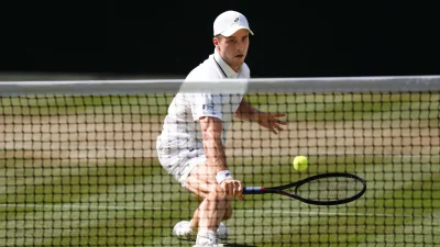 Arthur Fery eases nosebleed issues before Wimbledon semi-final — Loïc Fery Girlfriend