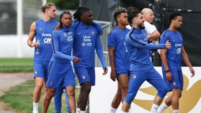 Warren Zaire-Emery's zero minutes in five World Cup matches is a problem France cannot ignore