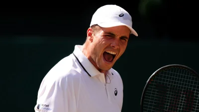 Arthur Fery reaches Wimbledon fourth round after comeback win over Zizou Bergs — Wimbledon Live Scores