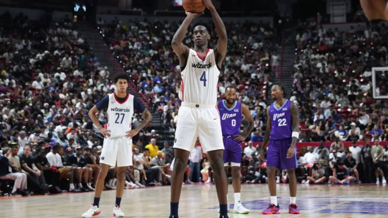 AJ Dybantsa's 27-point Bulls Summer League debut steals the spotlight — the No. 1 pick already looks ready to bully games