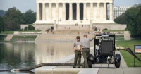 Trump-backed Lincoln Reflecting Pool Draining Resumes After Peeling Repairs